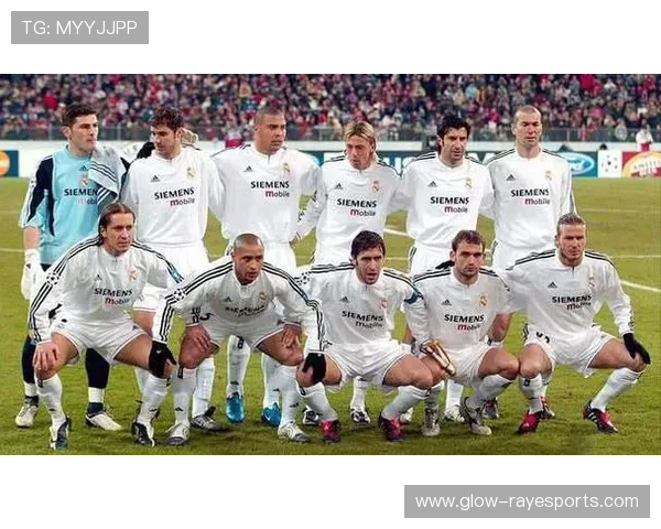 足球巨星转战篮球赛场背后的故事与挑战揭秘